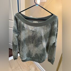 Baevely size medium off the shoulder sweatshirt.